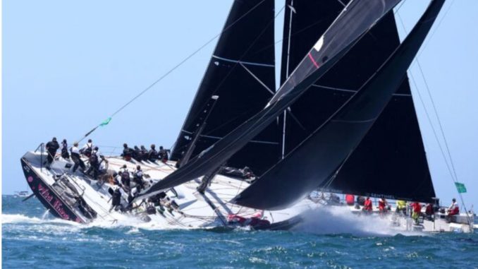 Reportan dos incidentes mortales durante tradicional regata australiana