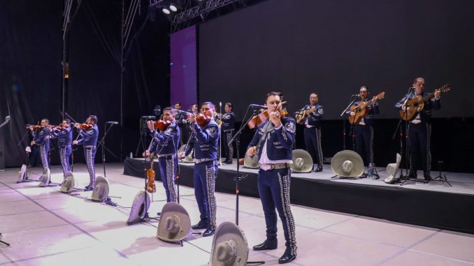 Teatro del Pueblo de la 𝐅𝐞𝐫𝐢𝐚 𝐍𝐚𝐜𝐢𝐨𝐧𝐚𝐥 𝐝𝐞 𝐥𝐚 𝐆𝐮𝐚𝐲𝐚𝐛𝐚 𝟐𝟎𝟐𝟒