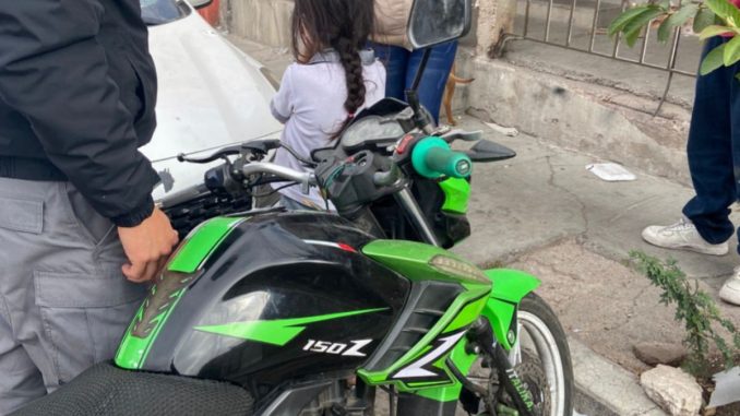 Paramédicos del GAMET apoyan con traslado a familia