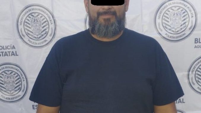 Policías Estatales detienen a una persona con orden de aprehensión vigente