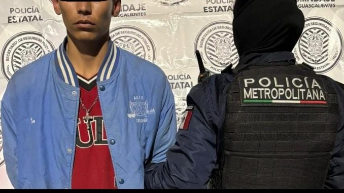 Policía Metropolitana detiene a una persona en posesión de droga