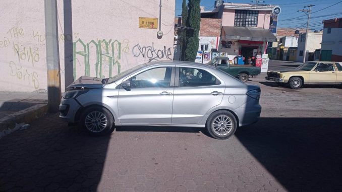 Elementos de la Policía Municipal de Aguascalientes localizan y recuperan un vehículo con reporte de robo