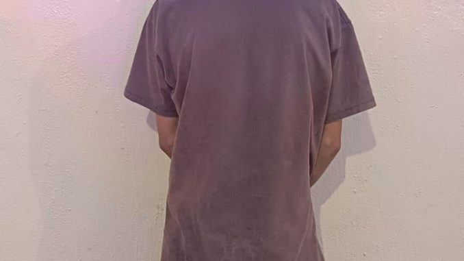 Policías Municipales de Aguascalientes detienen a un sujeto en poder de un machete de aproximadamente 54 cm de largo
