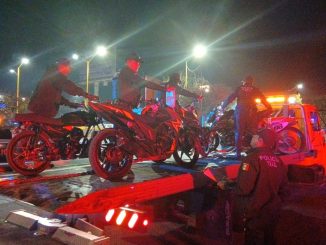 Personal Operativo de la SSPM de Aguascalientes detienen a 9 motociclistas por realizar acrobacias