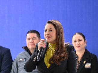 Gobernadora Tere Jiménez entrega obras en la Primaria "Carlos Barrón" y anuncia la construcción de 2 nuevas escuelas en Calvillo