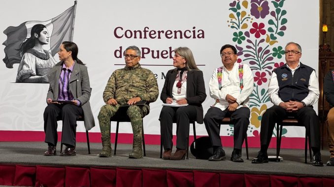 Presidenta Claudia Sheinbaum presenta apoyo financiero a Mujeres Indígenas y Afromexicanas artesanas