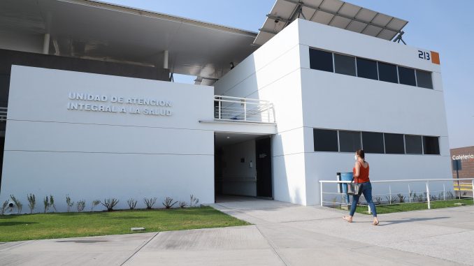 UAA reactiva su servicio de medicina interna para público en general