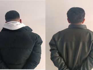 Elementos de la Secretaría de Seguridad Pública Municipal de Aguascalientes (SSPM) detienen a dos personas en Barandales de San José, por el probable delito de robo