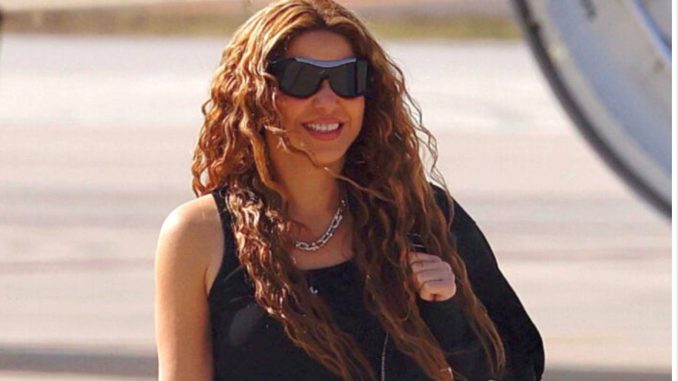 Shakira se muda a México; ya aterrizó en el AIFA | Fotos
