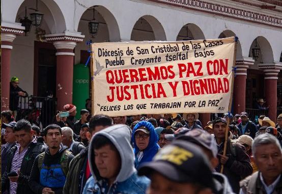 Miles de indígenas marchan en Chiapas ante inseguridad y violencia