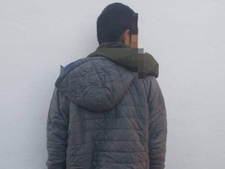 En posesión de un cuchillo de aproximadamente 40 centímetros de largo, elementos de la SSPM detienen a una persona en VNSA