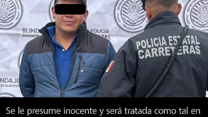 Detienen a una persona por uso de permiso falso