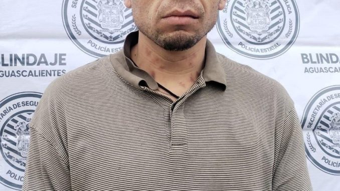 Detienen a sujeto en posesión de droga