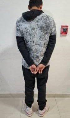 Elementos de la SSPM detienen a una persona en Santa Anita, por probables delitos contra la salud
