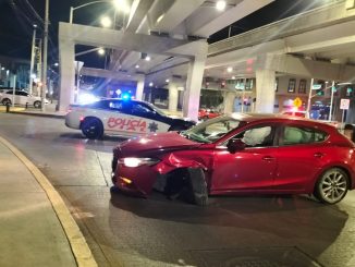 Policías Viales de Aguascalientes atendieron el reporte de accidente que se registró sobre Avenida Independencia
