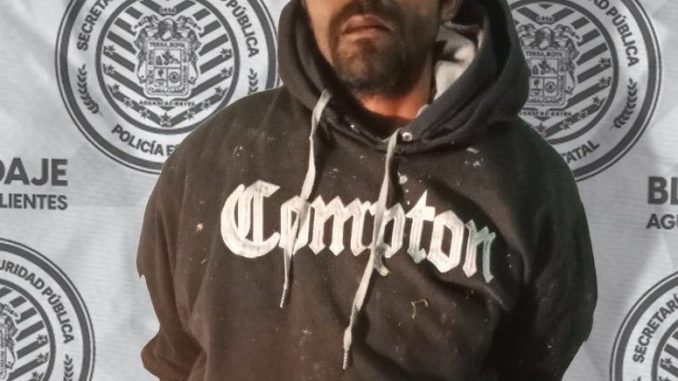 Capturan a sujeto en posesión de varios envoltorios con droga