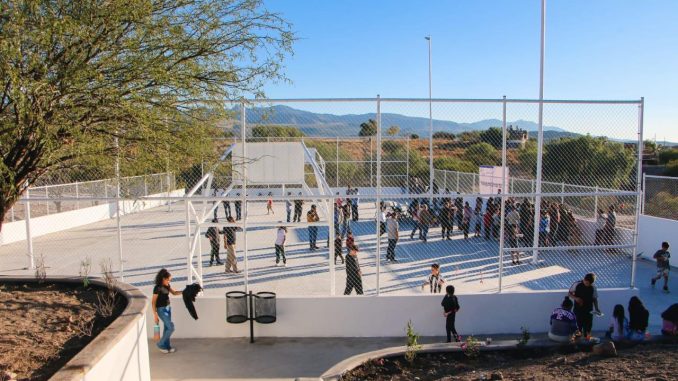 🙋🏻‍♂️🔹 Inauguración de cancha de usos múltiples en La Fortuna, Ojocaliente, Calvillo