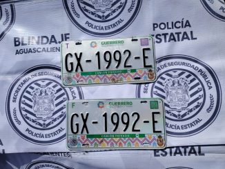 Aseguran camioneta con placas sobrepuestas