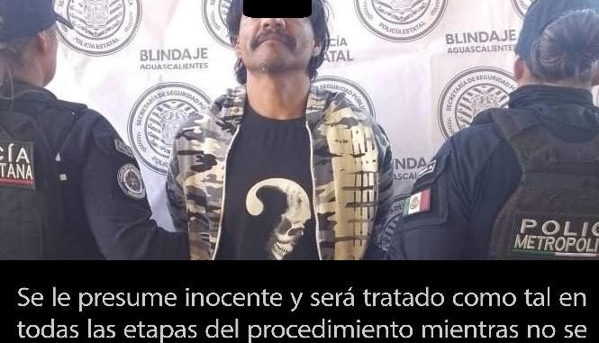 Sujeto detenido por la posesión de un envoltorio con droga