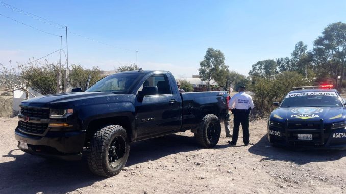 Recuperan vehículo con reporte de robo