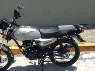 Aseguran motocicleta con placas sobrepuestas