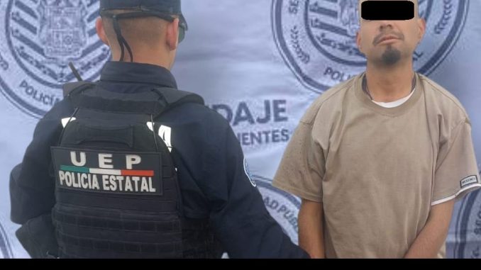 Sujeto detenido por posesión de droga