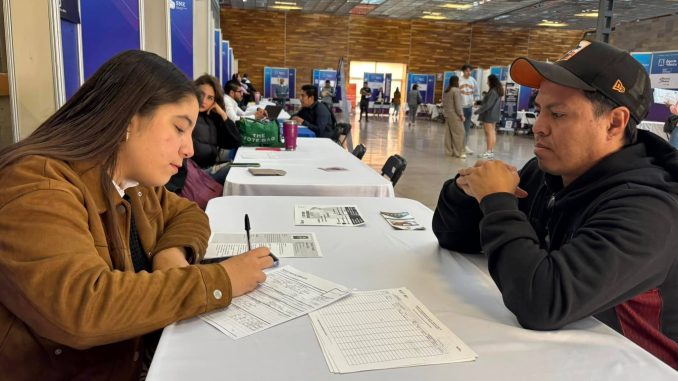 Este martes Bolsa de Trabajo en Ficotrece con la participación de más de 40 Empresas