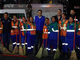 Encabeza Leo Montañez Operativo nocturno de limpieza en el desnivel de Convención Poniente
