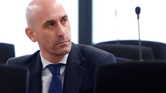 Rubiales, condenado por agresión sexual por beso a Jenni Hermoso