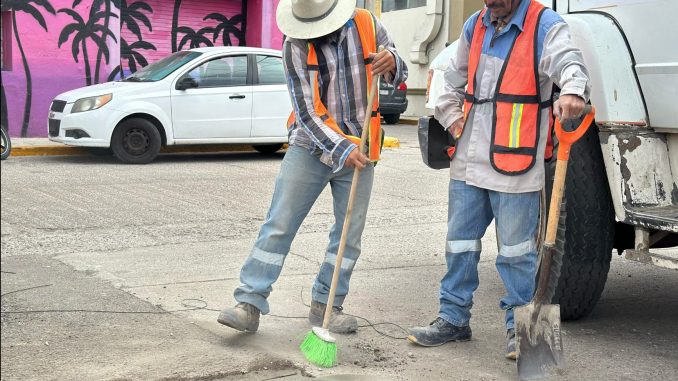 Realiza Secretaría de Obras Públicas Municipales trabajos preventivos en la zona ferial