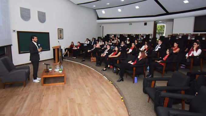 Ofrece Instituto Municipal de la Juventud Becas para Taller Virtual de Oratoria Maestra
