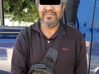 Detienen a una persona por uso de licencia falsa