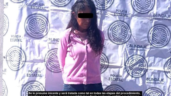 Capturan a una mujer en posesión de droga