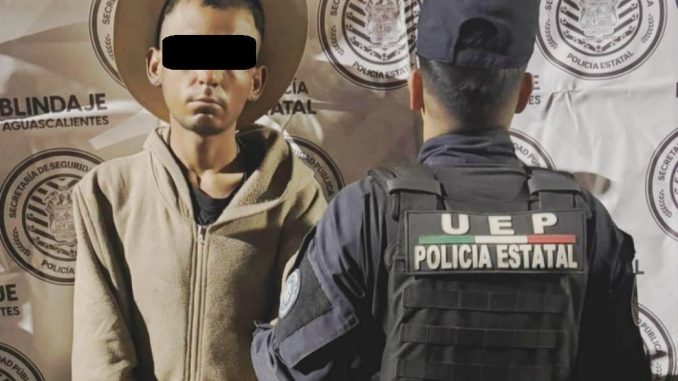 Fue detenido un sujeto en posesión de droga