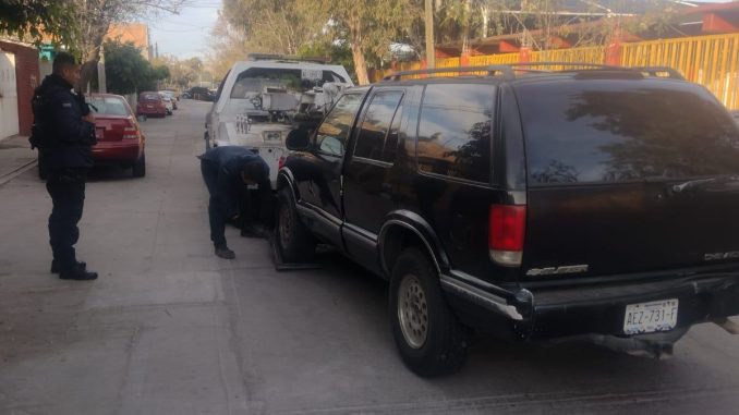 Elementos de la Policía Municipal de Aguascalientes localizan y recuperan un vehículo con reporte de robo