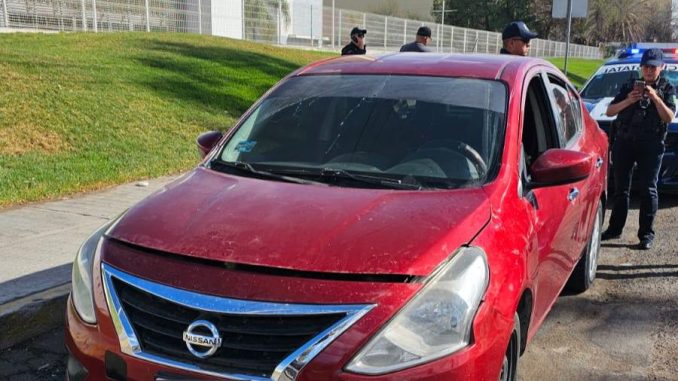 Aseguran vehículo con reporte de robo vigente