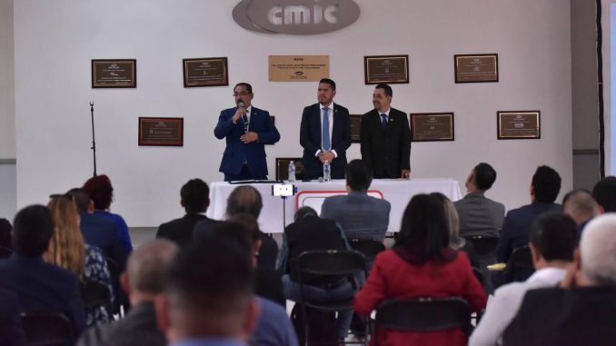 Secretario de Seguridad Pública del Estado imparte plática sobre el Plan de Seguridad y Justicia "Blindaje Aguascalientes" a Abogados