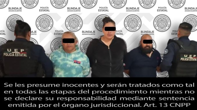 Detienen a tres personas en posesión de droga