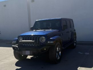 Aseguran camioneta con alteraciones en su número de serie