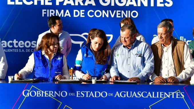 Con el apoyo de la Gobernadora Tere Jiménez, lecheros de Aguascalientes lanzan Marca Propia; se distribuirá en Casas del Bien Común a 15 pesos