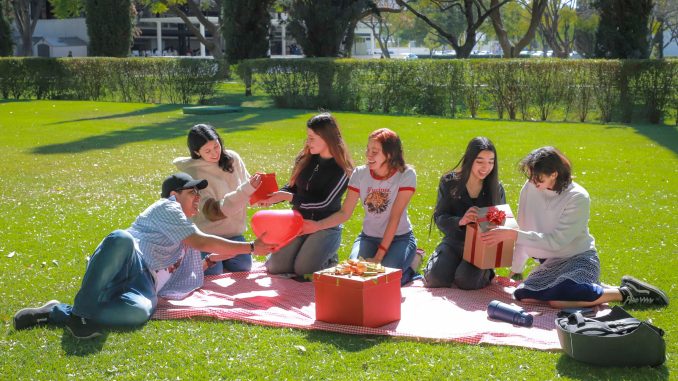 Doctora de la UAA explica cómo los vínculos afectivos impactan nuestra salud mental