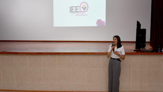 Capacita IEE a candidaturas a cargos del Poder Judicial del Estado