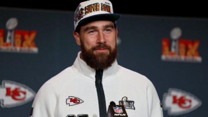 Travis Kelce no se retirará y jugara con Chiefs al menos una temporada más