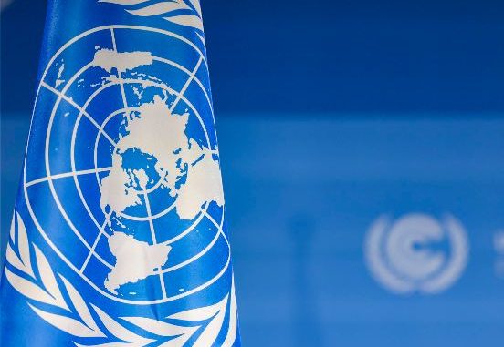 La ONU urge a los talibanes a levantar sus restricciones sobre las mujeres