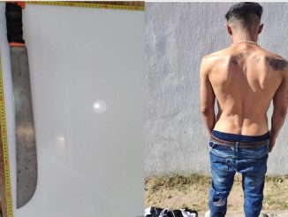 Policías de la SSPM de Aguascalientes detienen a una persona en El Riego por la portación de armas prohibidas