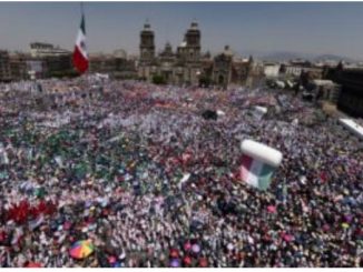 Gobierno de la CDMX reporta más de 350 mil en asamblea de Sheinbaum en Zócalo