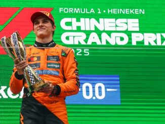 Piastri celebra "un increíble fin de semana" con su primera "pole" y la victoria en China