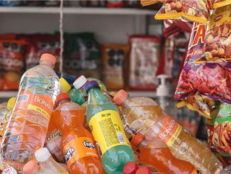 Entra en vigor prohibición de venta de comida chatarra en escuelas de México