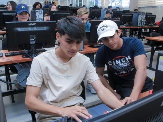 La digitalización de empresas no es sólo una ventaja competitiva, es una necesidad: decano de la UAA