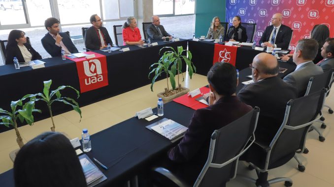 Decanos de la UAA concluyen presentación de logros académicos